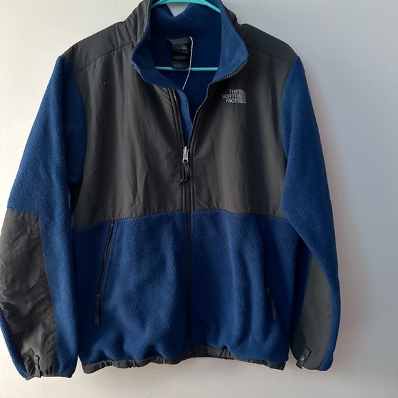 * THE NORTH FACE BOYS Retro Denali Jacket
* XL (18) - Picture 6 of 8